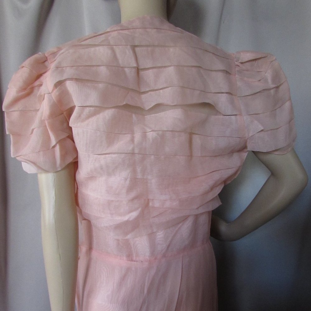 SALE Vintage 1930 Style 1940 Style Peach Organdy Dance Dress - Picture 8 of 10